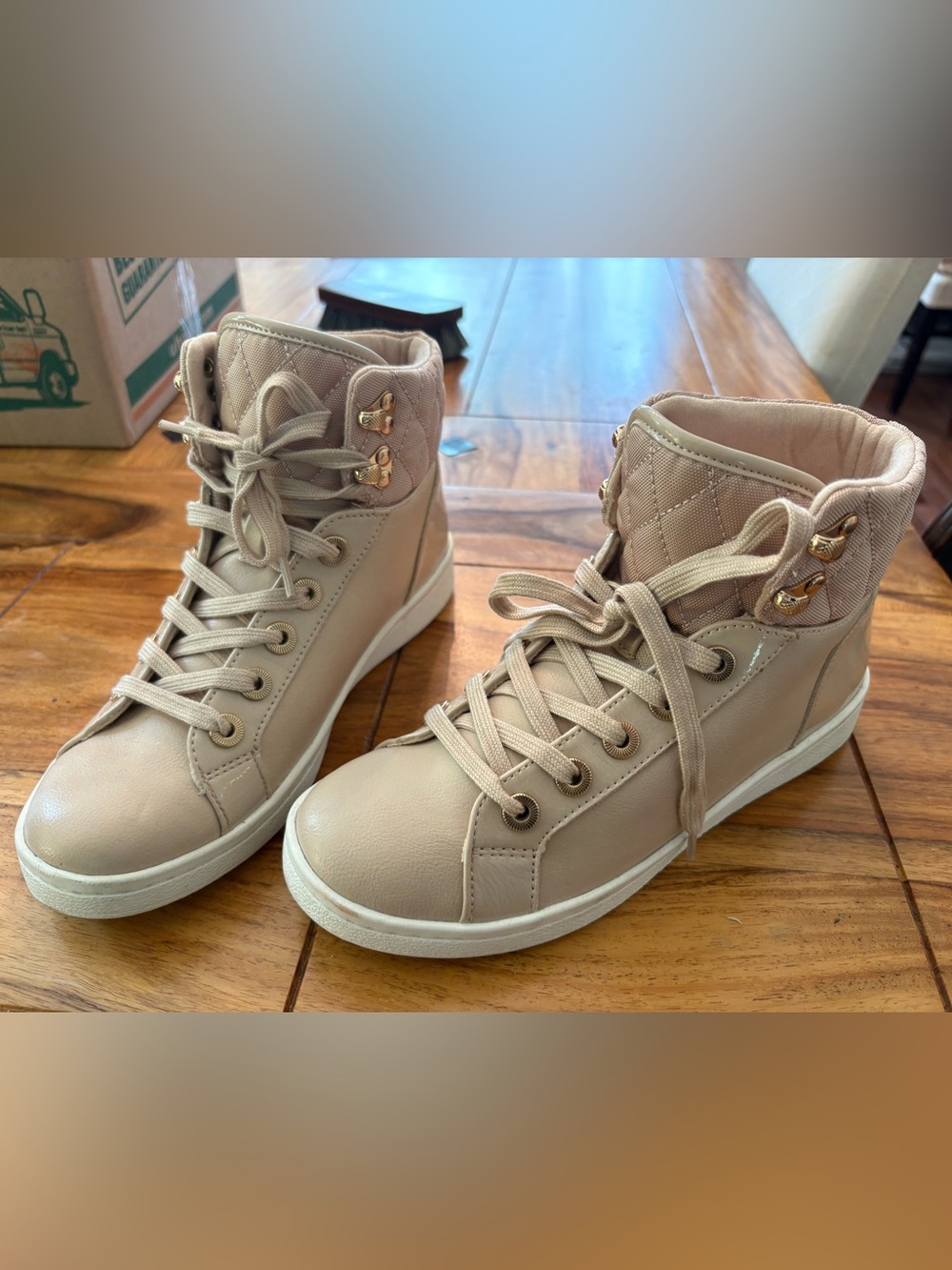 Women’s rose gold pink High-Top Fashion Sneakers also size 7